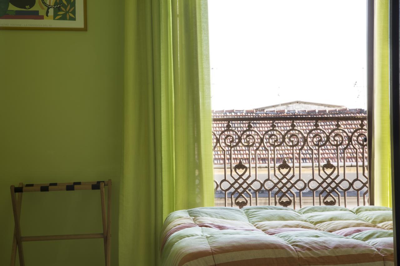 Al Centro E Meglio B&B Napoli Bagian luar foto